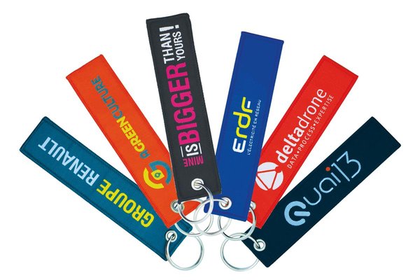 Personnalisez votre style avec un porte-clés flamme unique